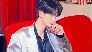 甘望星下岛后首个品牌活动！生图也帅的！