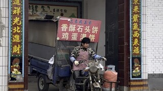 每天起床的第一件事情就是削土豆 两点一线