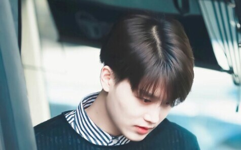 【NCT】Văn Thái Nhất nhan sắc không ổn? Kéo tụt thành tích nghiêm trọng??? Mở mắt ra mà xem!