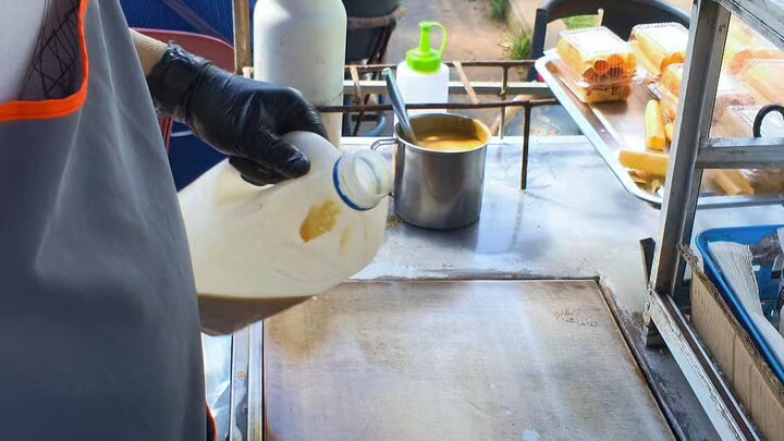 #พ่อค้า #ขนม #ขนมโตเกียว #ไส้เค็ม #ไส้หวานน #ไส้รวม #ไส้พริกเผา #เนยกรอบ #มินิแพนเค้ก #ไข่ #ไข่ดาว #