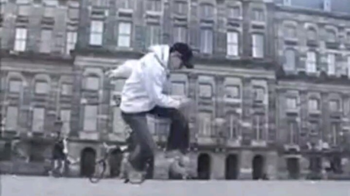 هذا هو باتريك جومبن