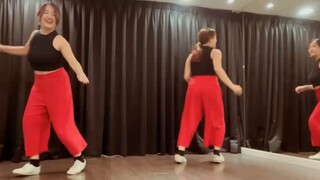 Bolehkah aku memintamu berdansa? Latihan tari swing dasar satu orang Vol.4 - Triple Step