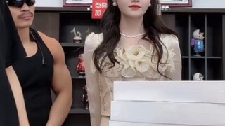 Sister Yang is so beautiful today!!!