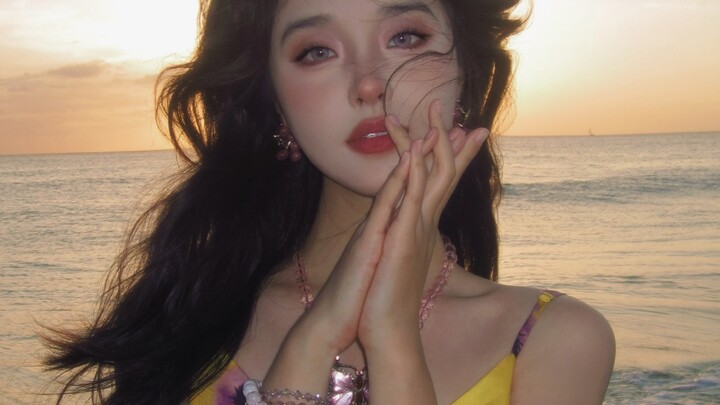 Orange Romance at 7:05