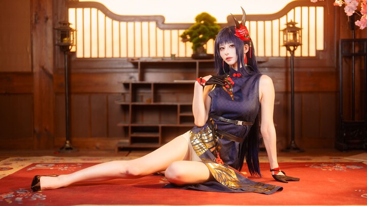 This cheongsam is indeed authoritative.