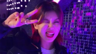 【Aiki】Người đầu tiên vừa quay TikTok vừa bước vào nhận giải