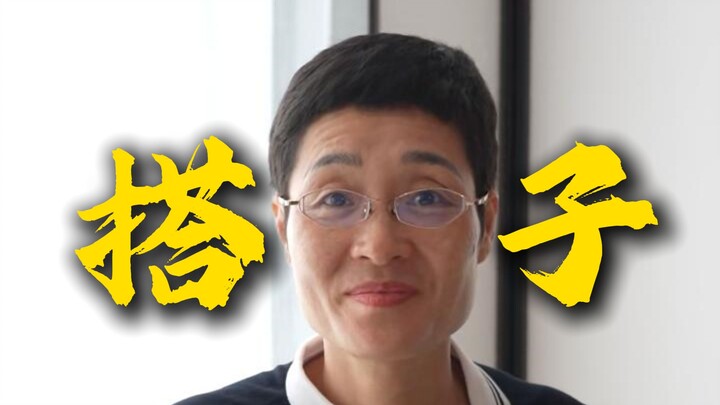 Mây đơn lẻ chẳng buộc vào trăng, tự do phiêu du mãi cùng Ngân Hà tỏa sáng.