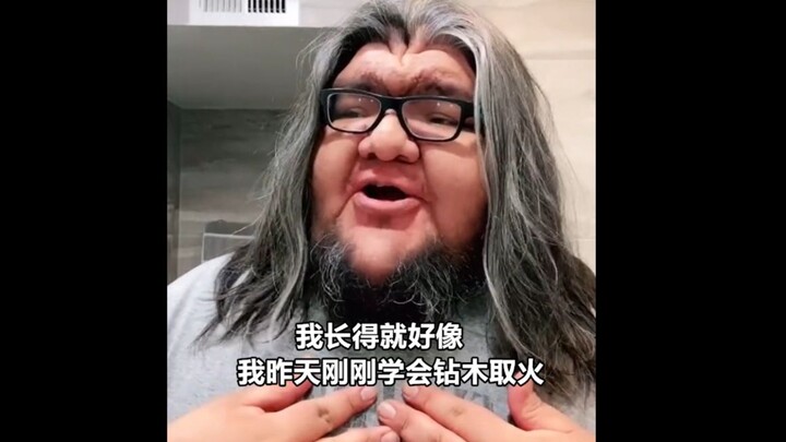 Wajahku sepertinya menanggung usia yang seharusnya tidak dimiliki oleh tubuhku.