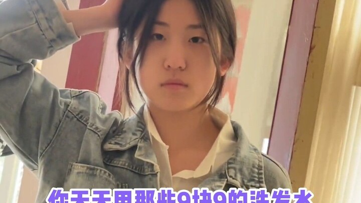 Làm người tuyệt đối đừng ham cái lợi nhỏ! Trên trời chẳng bao giờ tự dưng rơi bánh từ trên trời xuốn