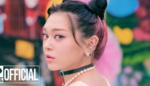 AleXa's "Distraction" MV released!