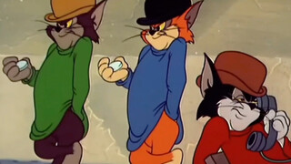 توم يتصل لجمع الناس