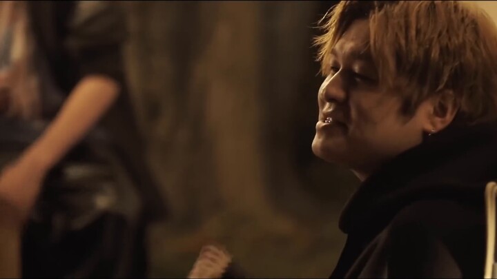 The only thing that can defeat ONE PIECE is One Piece "Fighting with anime songs"