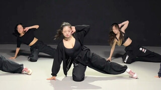 A dance that's both eerie and visually stunning