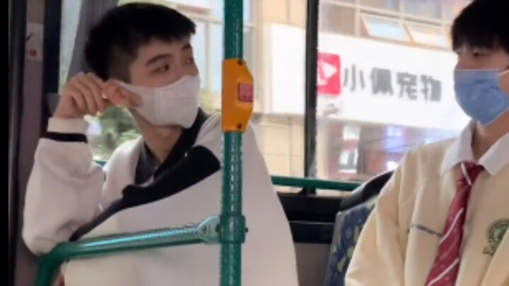 Mối tình sét đánh, ôi trúng tiếng sét ái tình rồi!