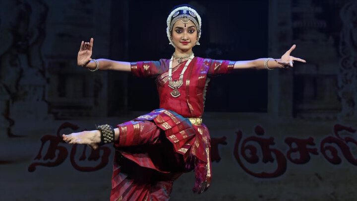 [Kuchipudi] Robust yet graceful: a family master performs the joyous Tandava dance