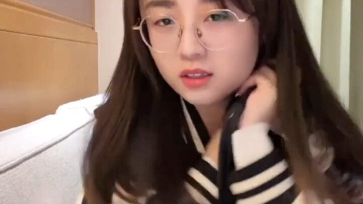 Aduh～leherku gatal sekali...