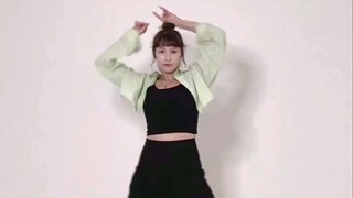 ซิ่วหนิงลี่หยา/เจิ้งลี่หยาเต้นเพลง hype boy