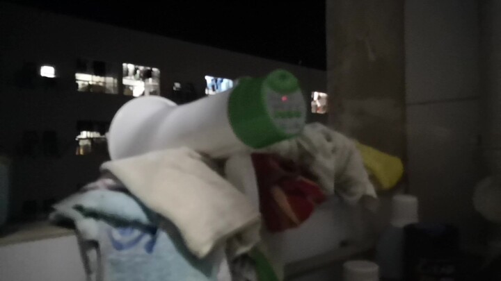 ماذا لو وضعت صوت هان ميجوان على شرفة المهجع؟