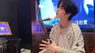 “上海模子哥已经卷到比内娱三四代爱豆还努力了”  怪不得古代官鸭要琴棋书画！！