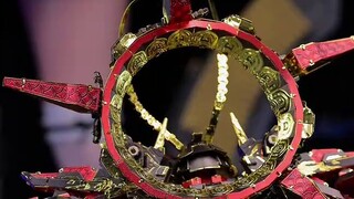 Saya sebenarnya menggunakan tumpukan potongan besi untuk membentuk mecha Raja Kera