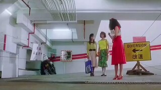 Wanting the skirt to fly up is not something that everyone can do, like her