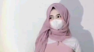 kalau ngga mau di cintai ya di gilirin spek juga bagus