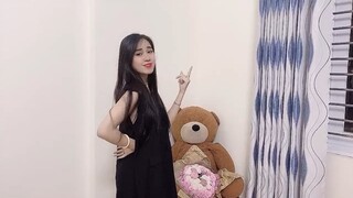 Em thích hôn chỗ kín