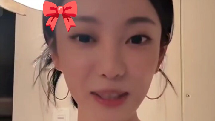 Ning I-Chao was scared off by the 550,000 viewers in the livestream—hahaha, I’m dying of laughter!