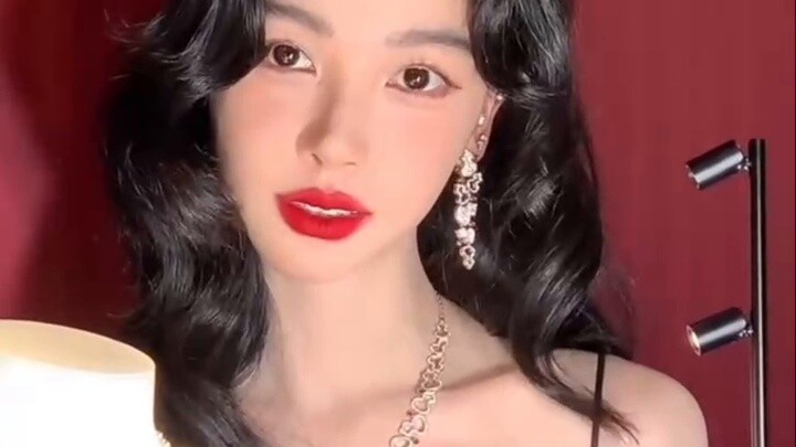Uji coba langsung! Status foto langsung terkini dari selebriti Tiongkok dan Korea di berbagai acara.