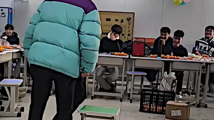 【日月搞笑】我的最新作品，快来一睹为快！