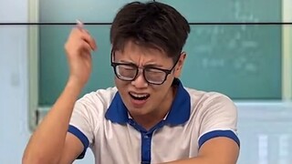 Guru: Saya sama sekali tidak diperlukan di ruangan ini.