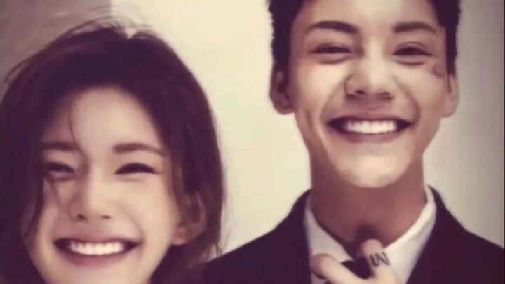 Isn’t this the famous couple from City A in the novel?