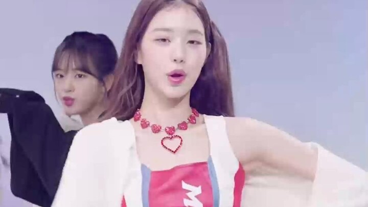 IVE "After LIKE" เต้นผลัด + สอนสด Cosmic Girls
