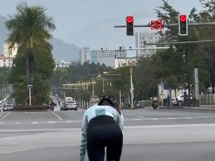 ขยับไม่ได้แล้วใช่ไหม