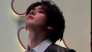 【البحث الأثري لي مين هاو】 جرب شعور القوة الرهيبة لفريق الرقص عند وقوفهم في المركز!