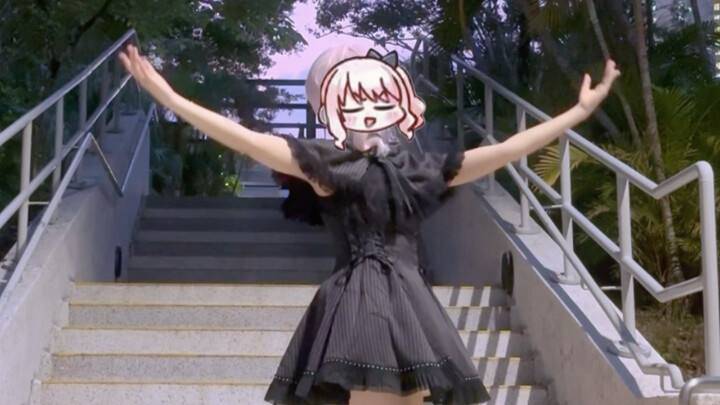 Độ ăn ý giữa ráng chiều màu hồng và hình phạt hạnh phúc…