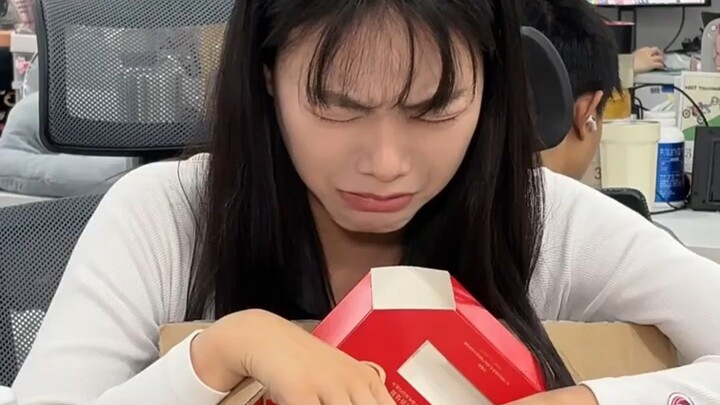 Who would’ve thought? The cleaning lady is actually the hidden chairwoman!