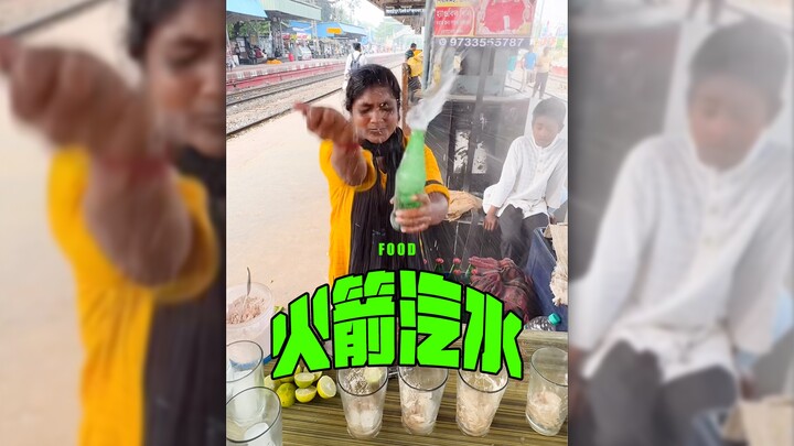 Cô dì Ấn Độ trở nên nổi tiếng nhờ bán nước ngọt Rocket🔥