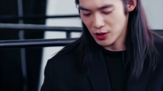 “长发，黑手套，黑西装”好了可以拿鞭子抽much了，m1s0