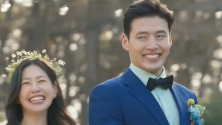 Koreans finally made a funny love movie again! It's earthy, sweet and funny! 30 days before the divo