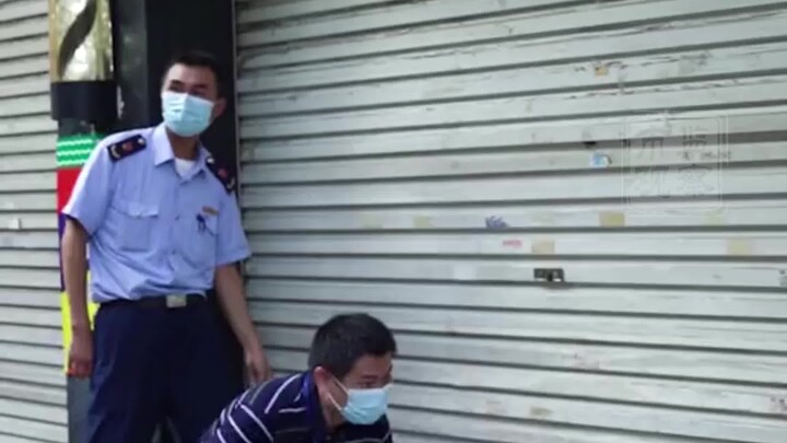 เจ้าหน้าที่กำกับดูแลตลาดฝูโจวบุกตรวจ! ร้านปิ้งย่างฮิตในโซเชียลร้านนี้คุณเคยไปชิมหรือยัง?