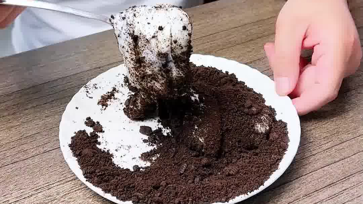 Hidangan tea time ke-25 yang aku ajari pacar bikin: Pacarku secara nggak sengaja malah berhasil buat