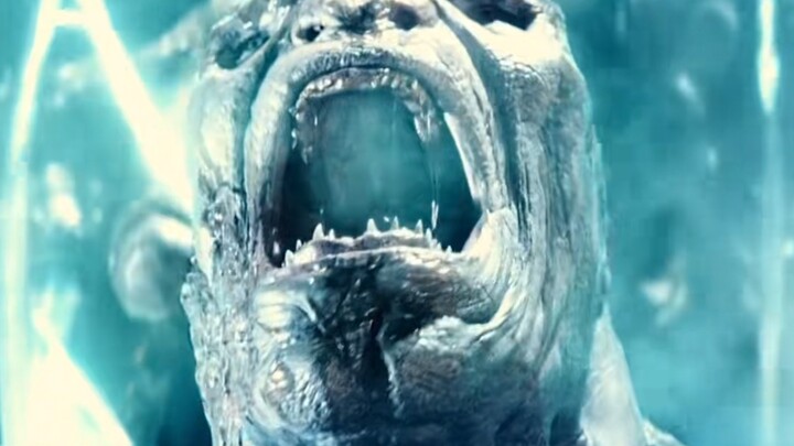 Watch “Batman v Superman: Dawn of Justice” in One Sitting!