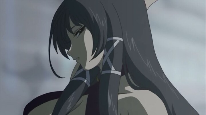 The villain lady who can dance pole dance and has a good figure, I surrender to the enemy