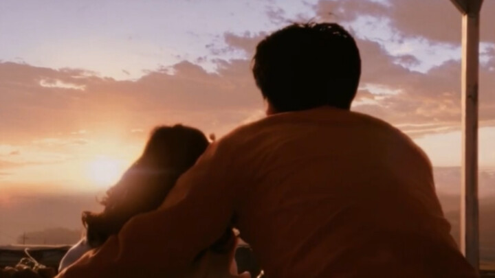 Douban rating of 8.8, a Korean box office hit that has touched 12 million people—so good it'll make 