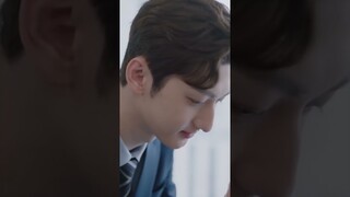 A stimulating office romance with your boss💓Korean mix hindi songs💓Kdrama kiss scenes💓#shorts
