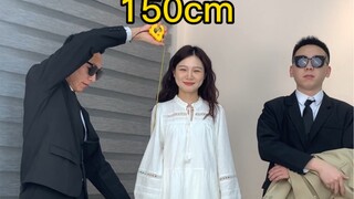 أسبوع من الإطلالات المختلفة لصاحبة الطول 150 سم