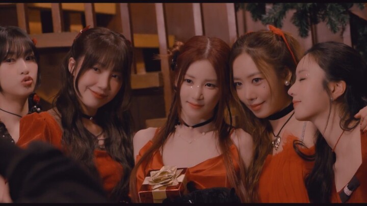 Apink's new Christmas song "PINK CHRISTMAS" MV released