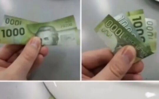 Waiter: Ah Minos