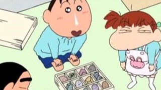 There was a charity bazaar in the kindergarten. Dumb brought a bunch of stones, but Xiaoxin brought 